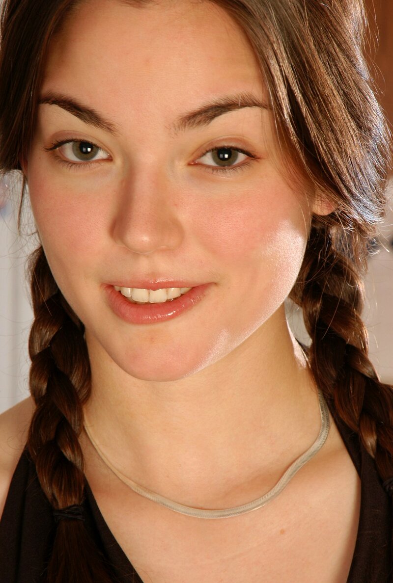 Еленка, 22